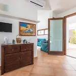 Villa Mariposa - 500m From The Beach *