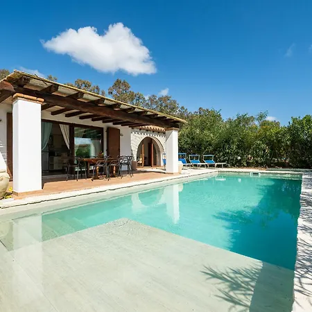 Villa Mariposa - 500m From The Beach